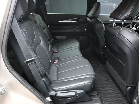 Used 2025 INFINITI QX60 Luxe FWD image 38