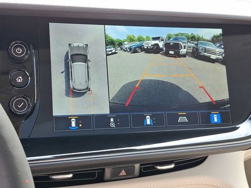 Used 2023 Buick Envision Avenir AWD/4WD image 22