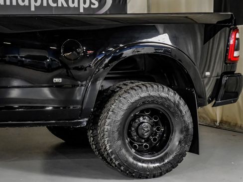 Used 2022 RAM 3500 Laramie AWD/4WD image 13
