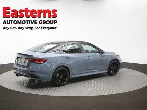 Used 2024 Nissan Sentra SR FWD image 41