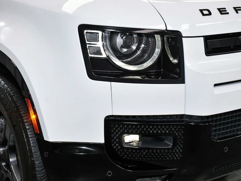 Used 2023 Land Rover Defender 90 X-Dynamic SE AWD/4WD image 72