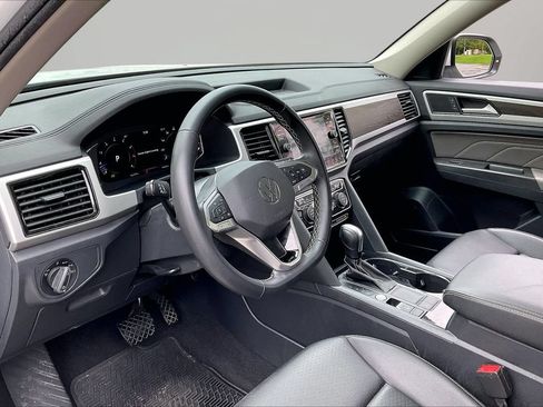 Used 2023 Volkswagen Atlas SE FWD image 19