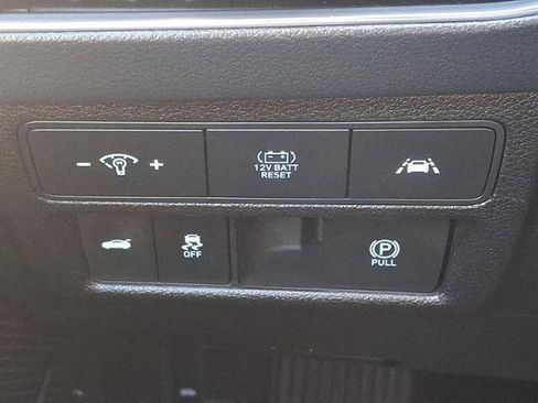 Used 2022 Hyundai Sonata Limited w/ Cargo Package image 22