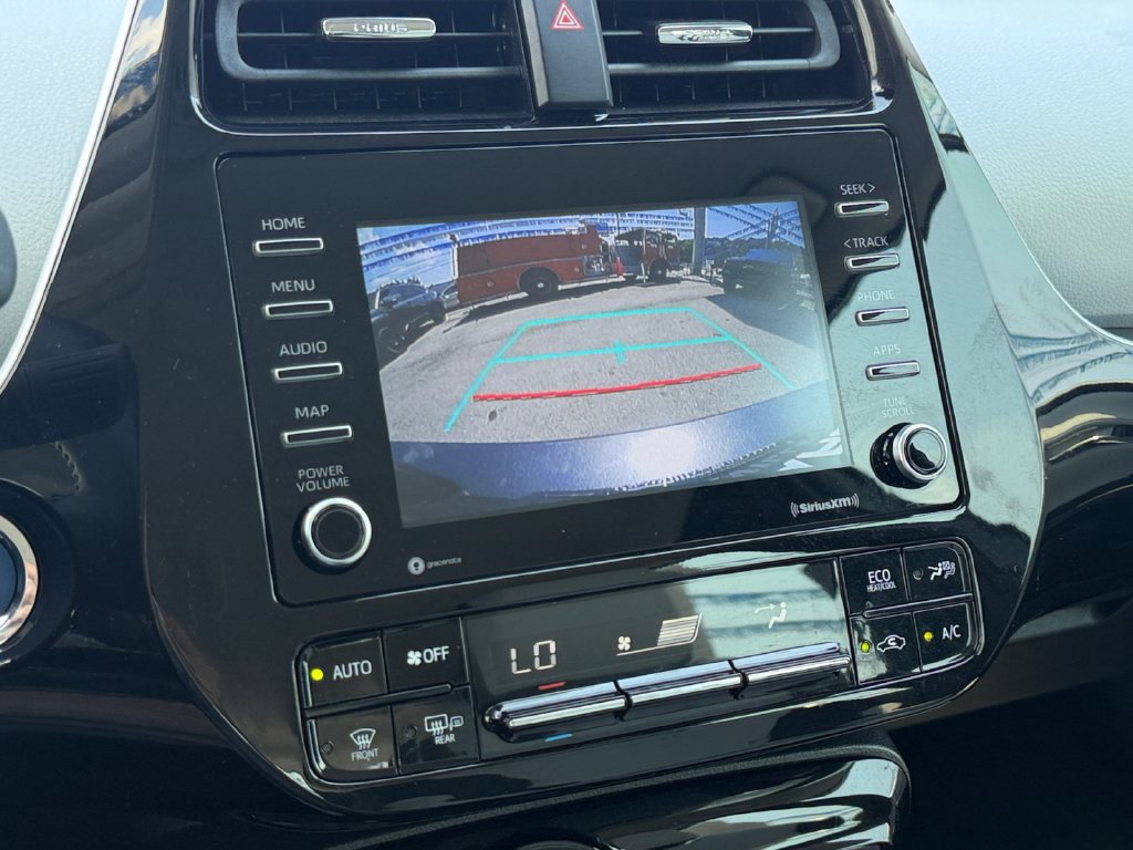 Used 2022 Toyota Prius XLE FWD image 26