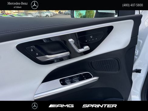 New 2026 Mercedes-Benz GLC 300 image 11