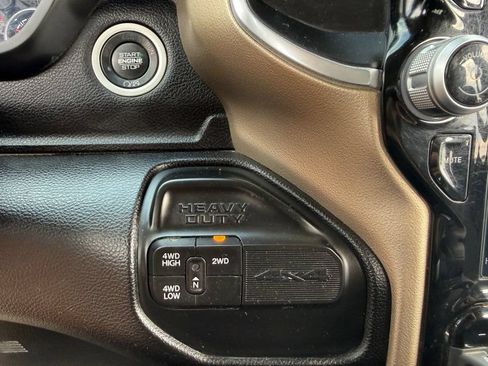 Used 2024 RAM 2500 Laramie w/ Safety Group AWD/4WD image 24