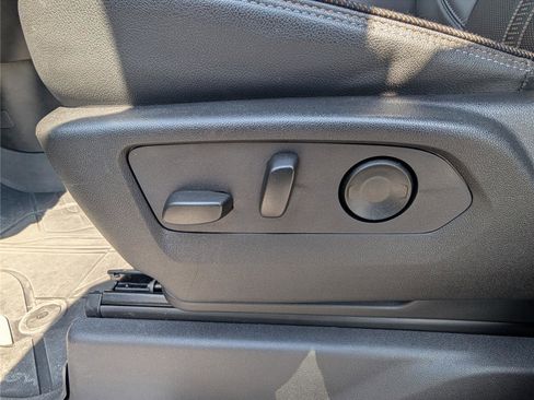 Used 2024 Chevrolet Silverado 1500 High Country w/ High Country Premium Package image 22