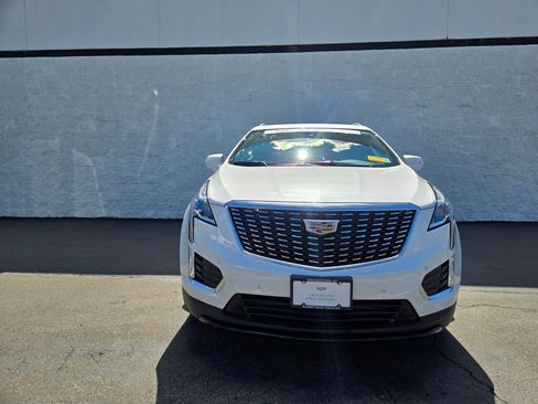 Certified 2023 Cadillac XT5 Luxury AWD/4WD image 3