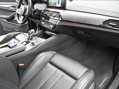 Used 2022 BMW M5 w/ Competition Package AWD/4WD image 20
