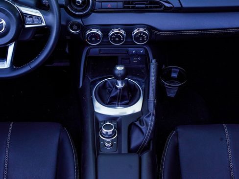 Used 2023 MAZDA MX-5 Miata Grand Touring image 16