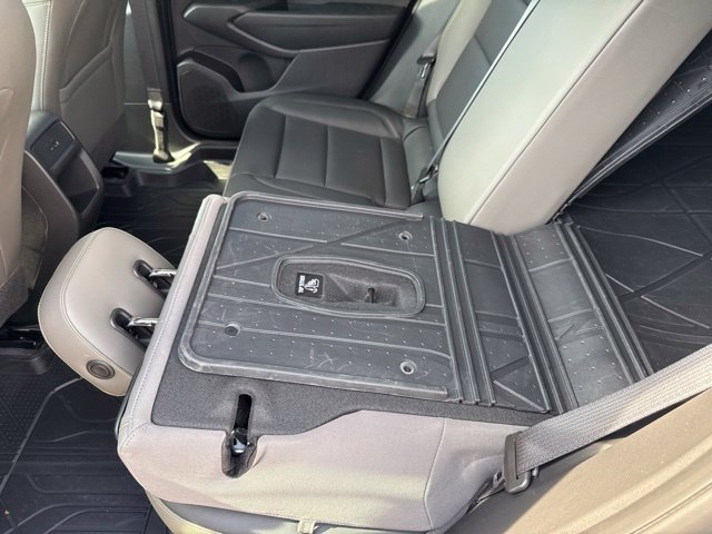 Used 2024 Chevrolet Trax ACTIV w/ Sunroof Package FWD image 18