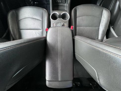 Used 2019 GMC Terrain SLT image 30