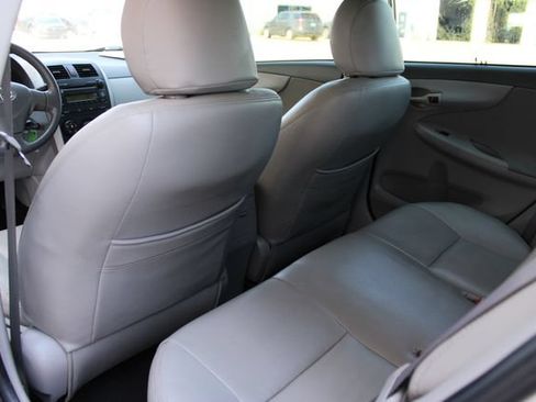 Used 2009 Toyota Corolla LE FWD image 18