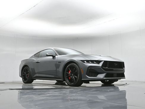 Used 2024 Ford Mustang GT Premium image 45