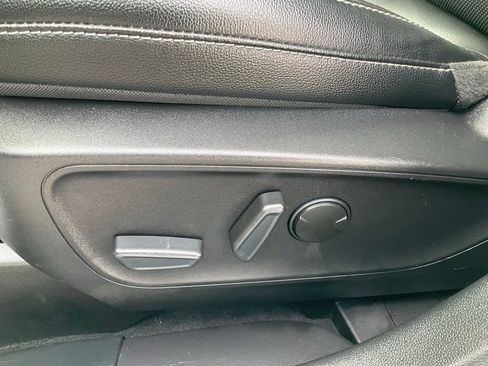 Used 2022 Ford Escape SEL w/ Technology Package FWD image 20