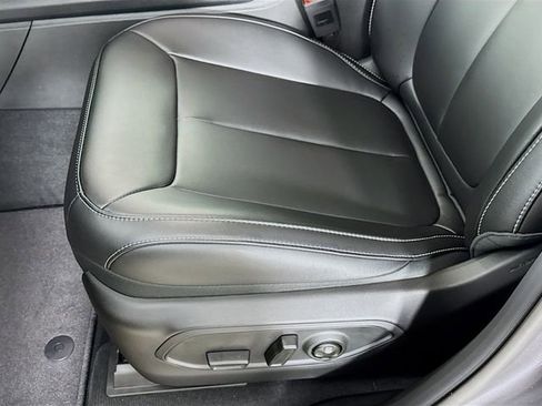 New 2025 Jeep Grand Cherokee L Limited image 23