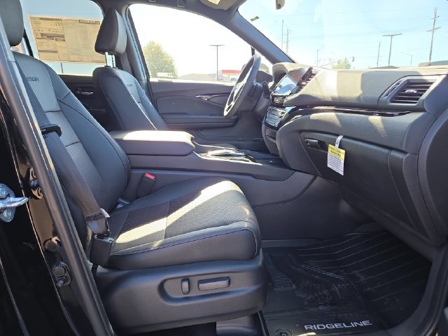New 2026 Honda Ridgeline Black Edition image 37