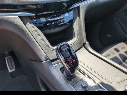 Certified 2023 Cadillac XT6 Sport w/ Platinum Package AWD/4WD image 24