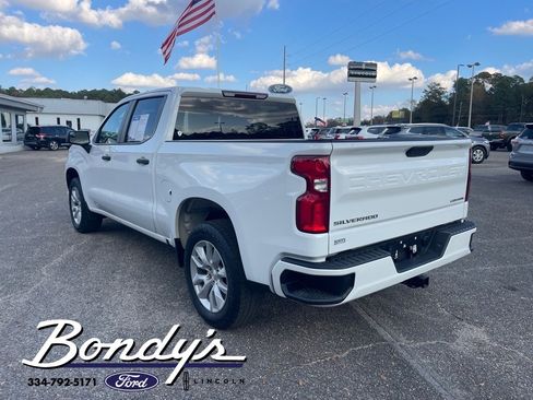 Used 2022 Chevrolet Silverado 1500 Custom w/ Safety Confidence Package image 15