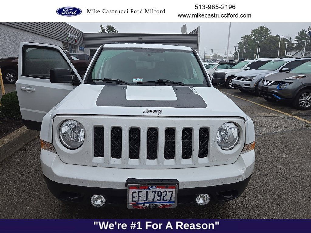 Used 2016 Jeep Patriot Sport w/ Power Value Group AWD/4WD image 2
