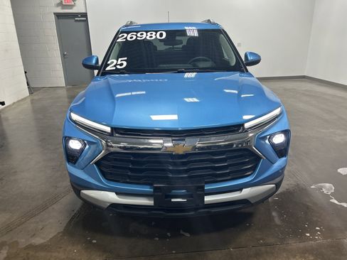 Used 2025 Chevrolet TrailBlazer LT image 33