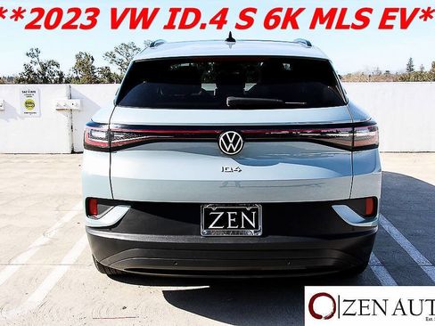 Used 2023 Volkswagen ID.4 S image 10