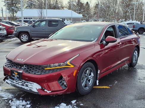 Used 2022 Kia K5 LXS image 3