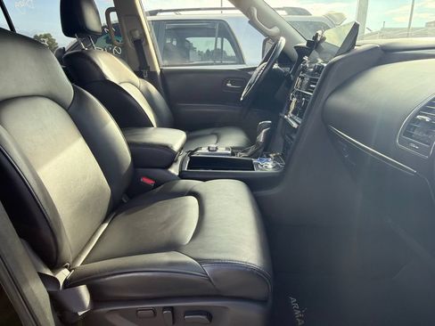 Used 2023 Nissan Armada SV RWD image 12