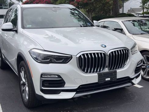 Used 2021 BMW X5 xDrive40i w/ Premium Package AWD/4WD image 1