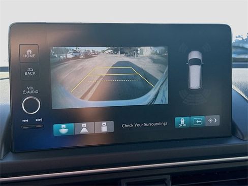 Used 2024 Honda Pilot EX-L image 13