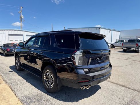 Used 2025 Chevrolet Tahoe Z71 w/ Z71 Off-Road Package AWD/4WD image 5