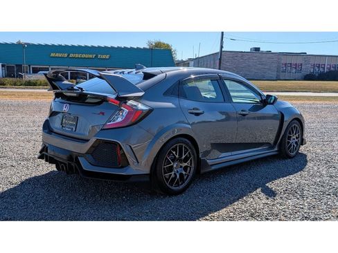Used 2018 Honda Civic Type R image 7