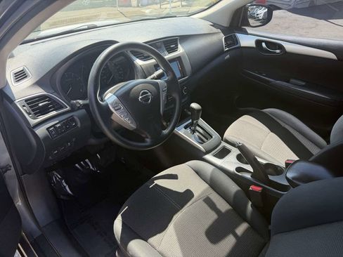 Used 2017 Nissan Sentra S w/ S Style Package image 8