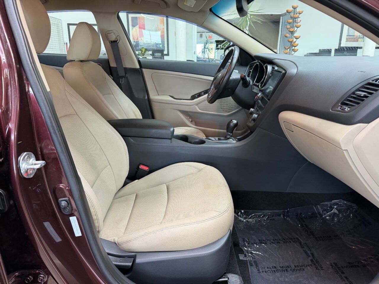 Used 2012 Kia Optima EX FWD image 17