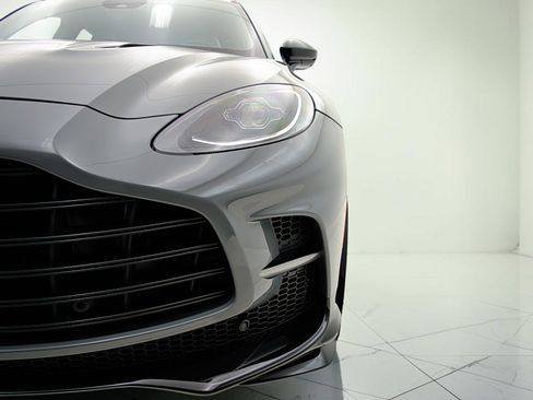 Used 2023 Aston Martin DBX 707 AWD/4WD image 14