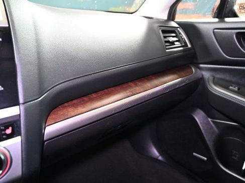 Used 2016 Subaru Outback 2.5i Limited image 33