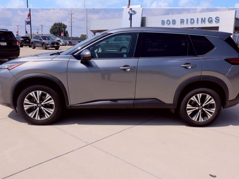Used 2021 Nissan Rogue SV AWD/4WD image 8