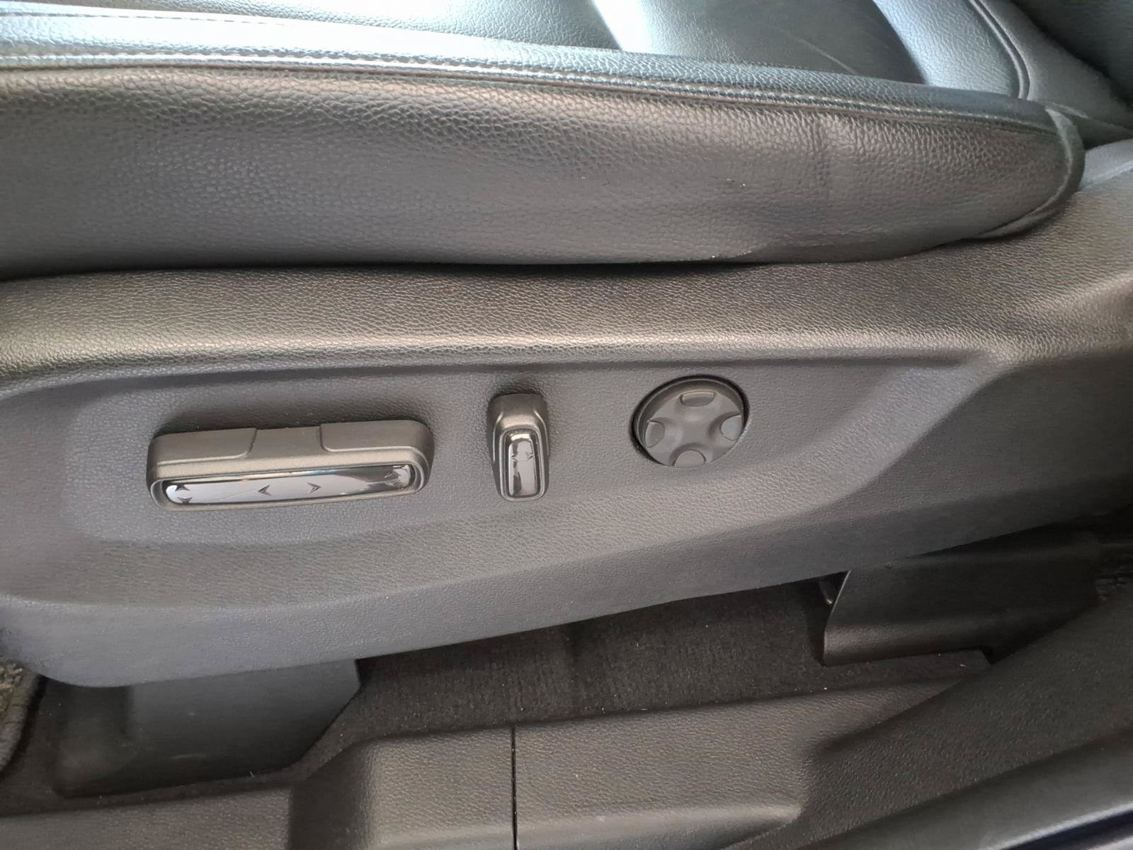 Certified 2025 Honda Odyssey EX-L image 24