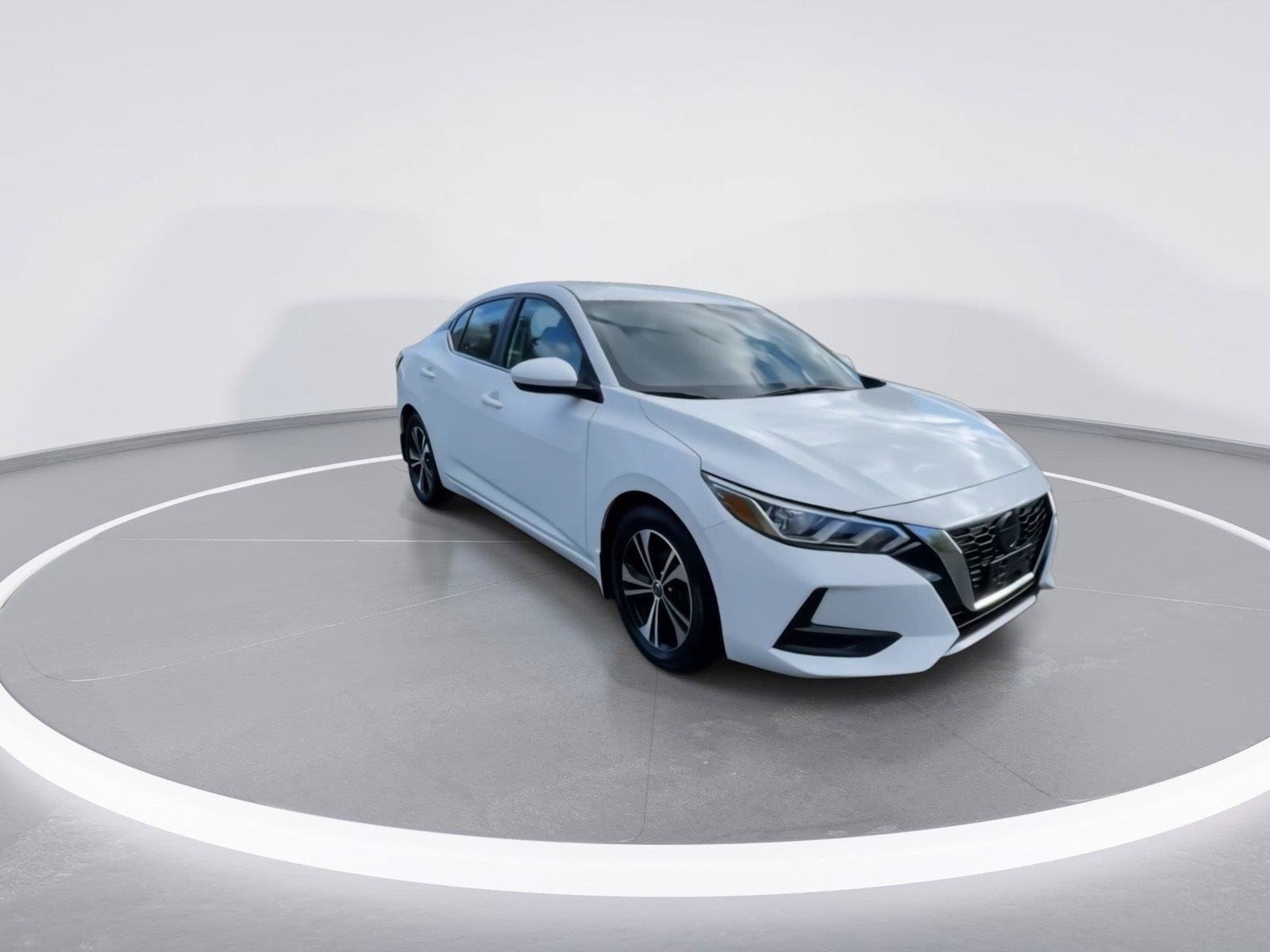 Used 2022 Nissan Sentra SV FWD image 2