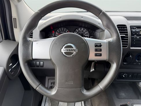 Used 2013 Nissan Xterra X image 20