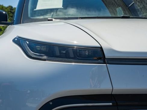 Used 2023 Fisker Ocean Extreme AWD/4WD image 13
