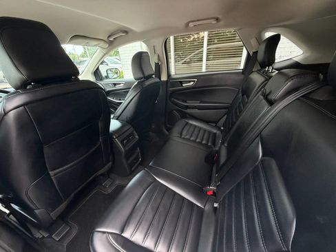 Used 2024 Ford Edge SEL AWD/4WD image 17