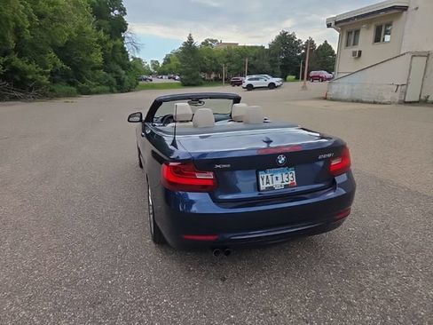 Used 2016 BMW 228i xDrive Convertible AWD/4WD image 9