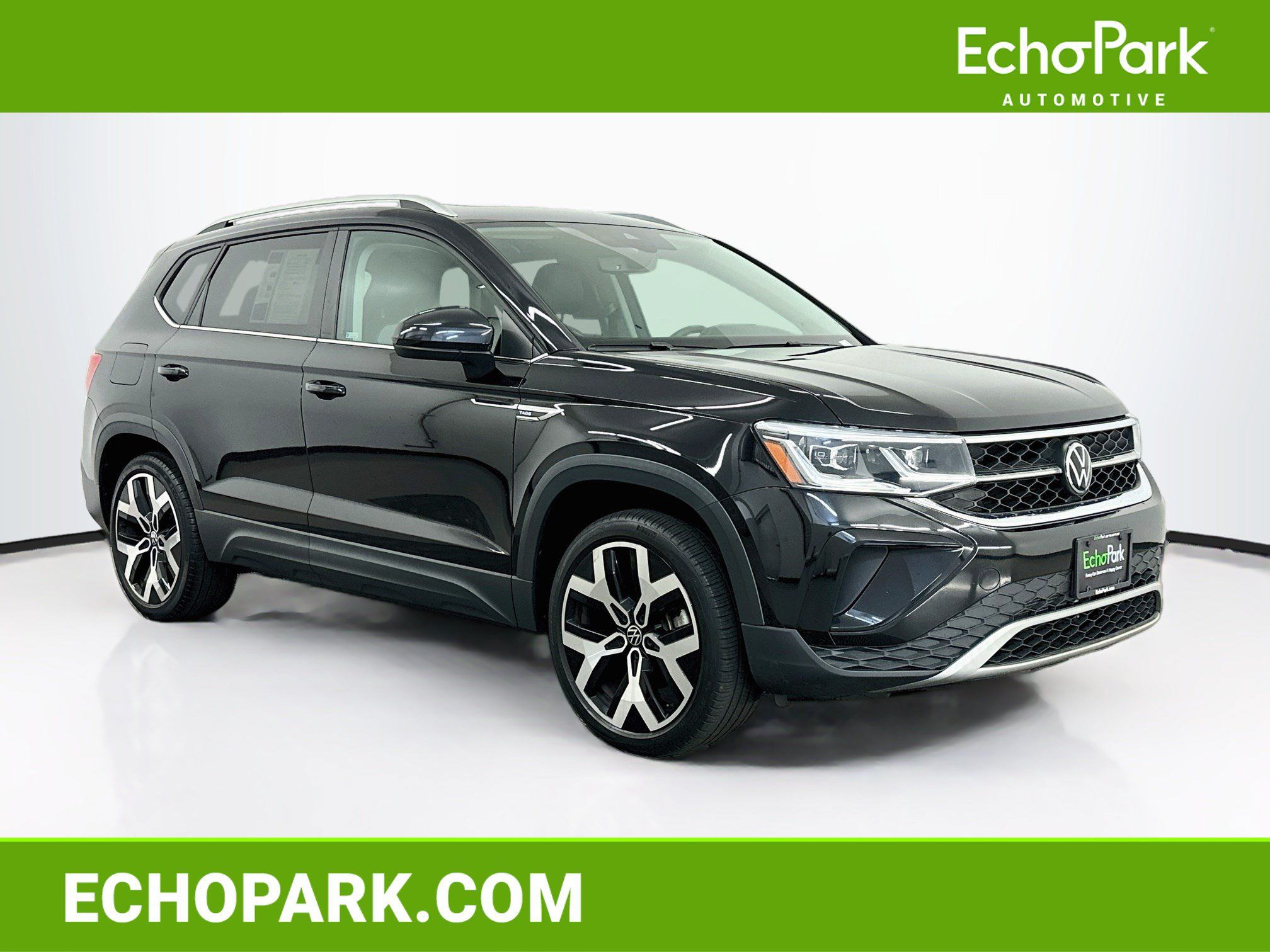 Used 2023 Volkswagen Taos SEL AWD/4WD image 1