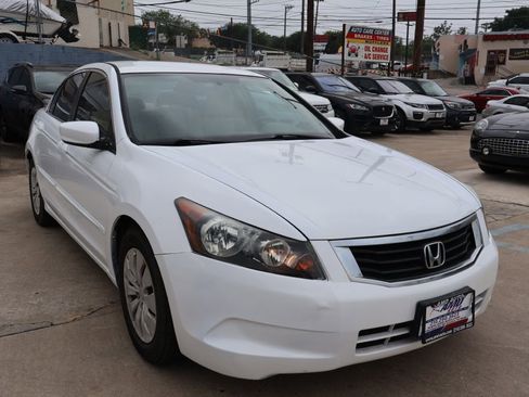 Used 2009 Honda Accord LX image 1