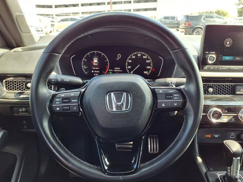 Used 2023 Honda Civic Sport image 14