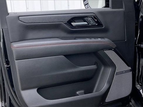 Certified 2025 GMC Yukon XL AT4 Ultimate image 21