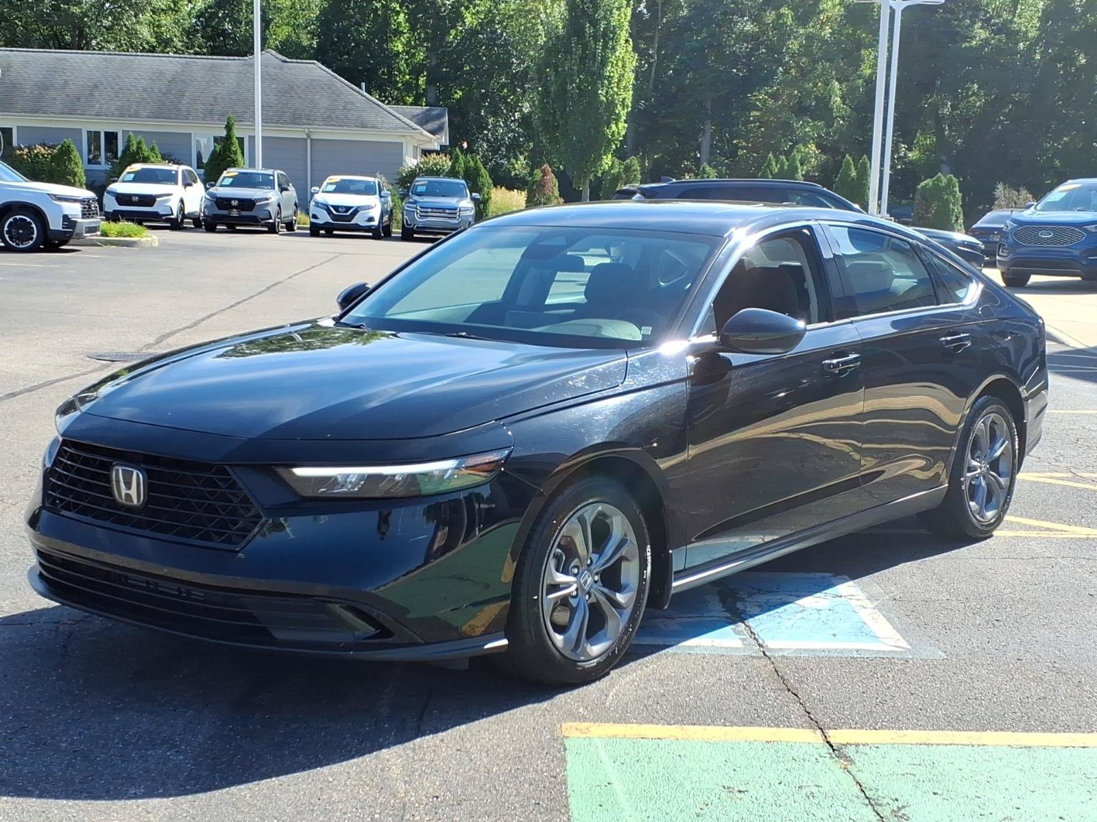 Certified 2024 Honda Accord EX image 3