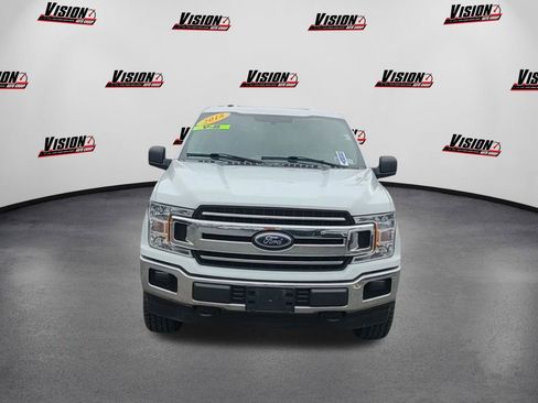 Used 2018 Ford F150 XLT image 2