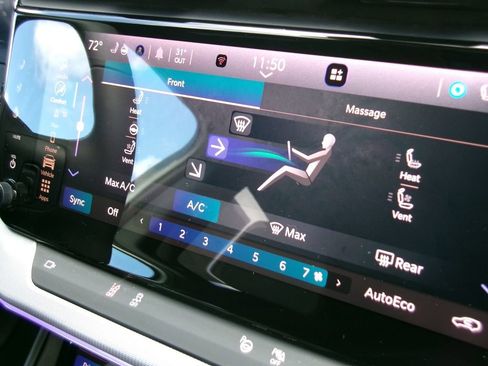 Used 2024 Jeep Wagoneer Launch Edition image 25